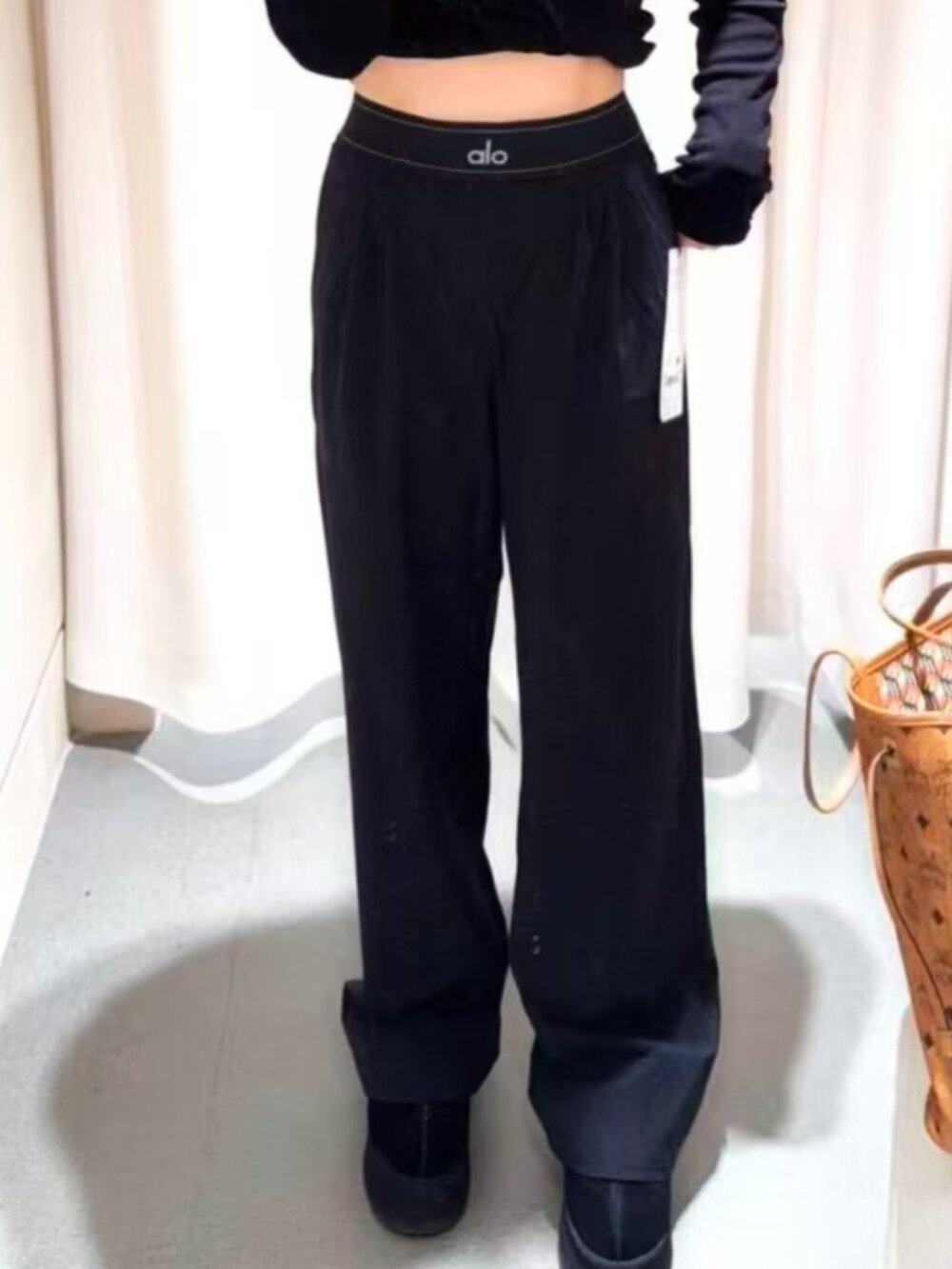 Black 30” Inseam🍻ALO Yoga Suit Up ‍Casual Chic Wide&Straight Trouser🌺NWT